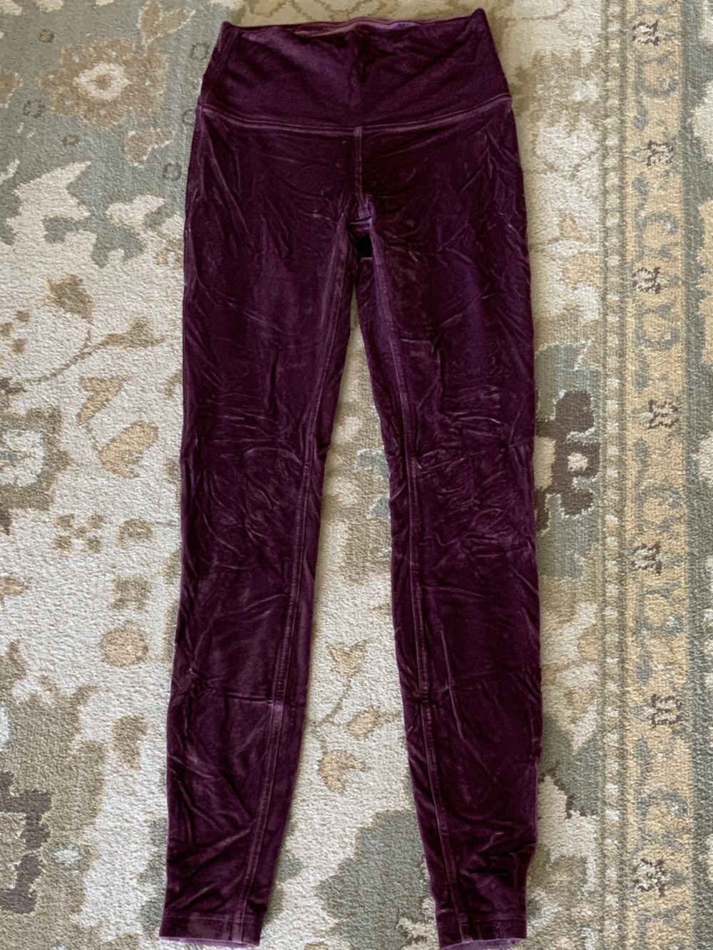 lululemon Velvet Leggings in Plum